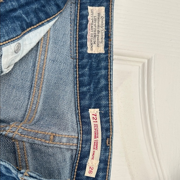 Levi's Blue Ripped Skinny Jeans - Picture 2 of 2